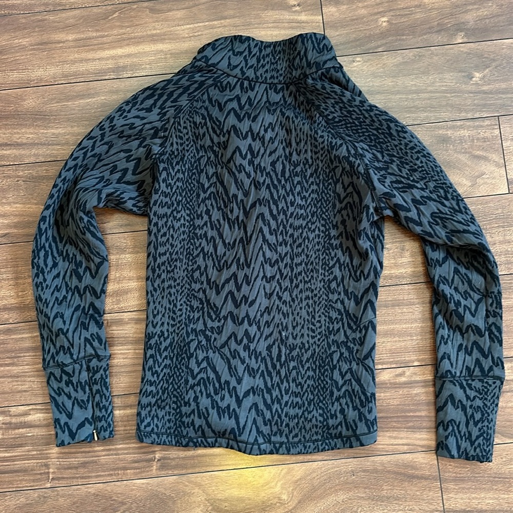 *LAST CHANCE* Lucy Workout Jacket - Picture 3 of 3